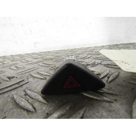 Bouton de warning VOLVO V 70 1