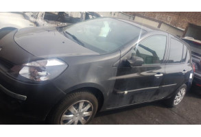 Ceinture arriere gauche RENAULT CLIO 3 Photo n°8