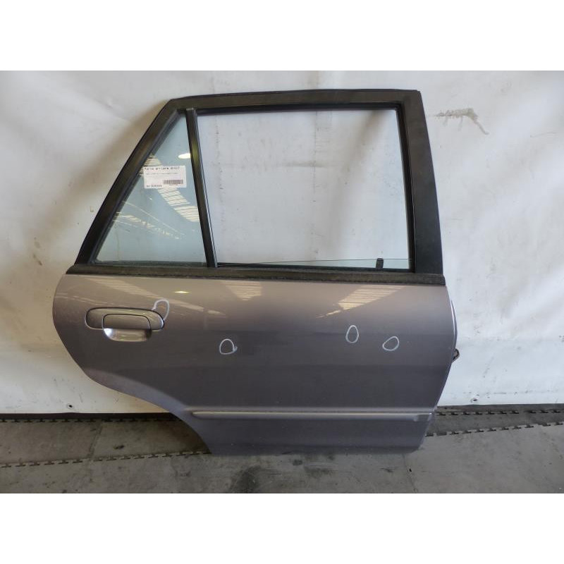 Porte arriere droit MAZDA 323 6 Photo n°1