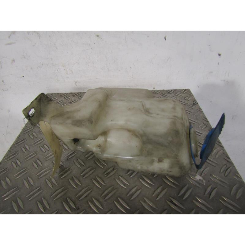 Vase de lave glace SKODA OCTAVIA 1 Photo n°1
