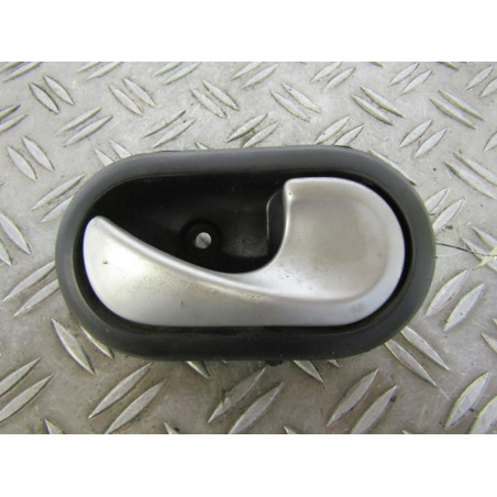 Poignee interieur arriere droit DACIA SANDERO 1