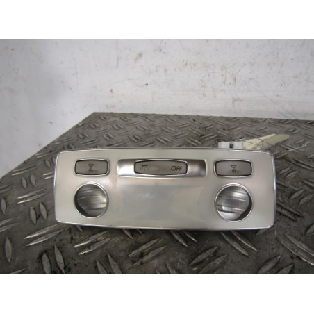 Eclairage de plafonnier RENAULT LAGUNA 3