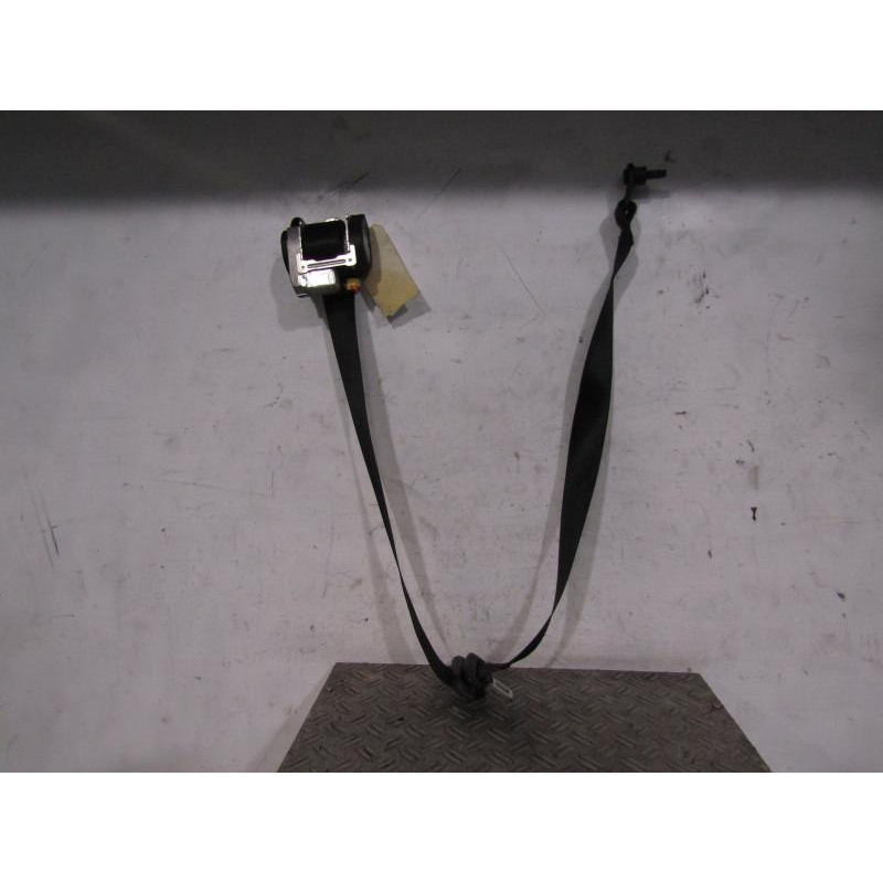 Ceinture avant droit MERCEDES CLASSE B 245 Photo n°1