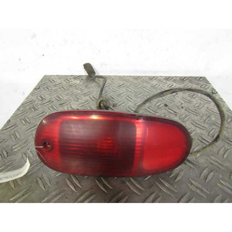 Anti brouillard arriere droit HYUNDAI SANTA FE 1 Photo n°1