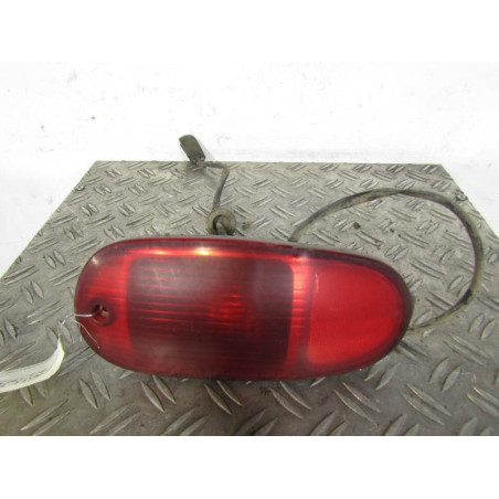 Anti brouillard arriere droit HYUNDAI SANTA FE 1