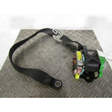 Ceinture avant gauche TOYOTA AURIS 1