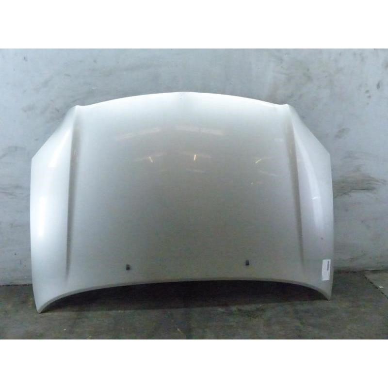 Capot TOYOTA AVENSIS 2 Photo n°1