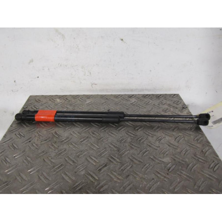 Verin de coffre AUDI A4 4