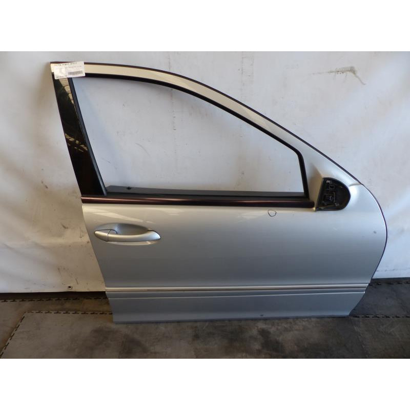 Porte avant droit MERCEDES CLASSE C 203 Photo n°1