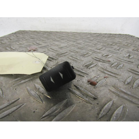 Interrupteur de leve vitre arriere droit FORD MONDEO 3
