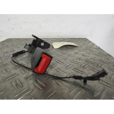 Attache ceinture arriere droit CITROEN C5 2