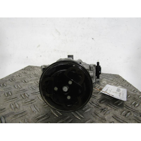 Compresseur clim OPEL AGILA B