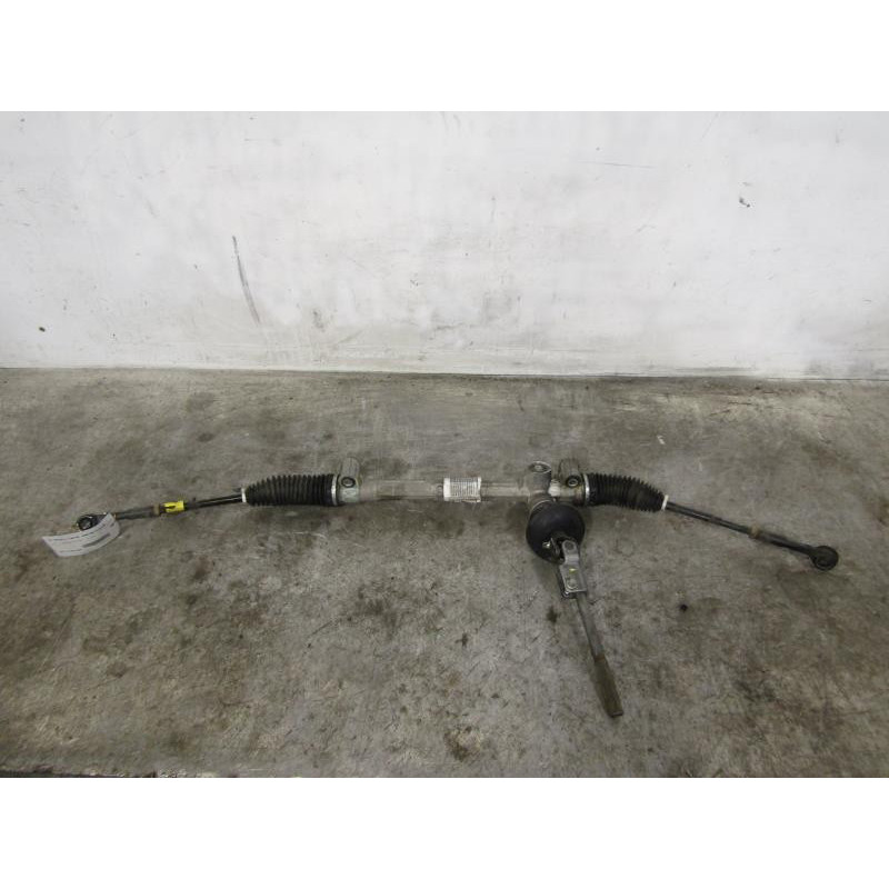 Cremaillere mecanique OPEL CORSA D Photo n°1