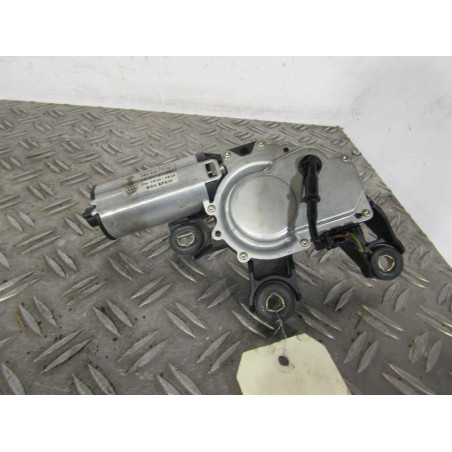 Moteur essuie glace arriere VOLKSWAGEN PASSAT 4