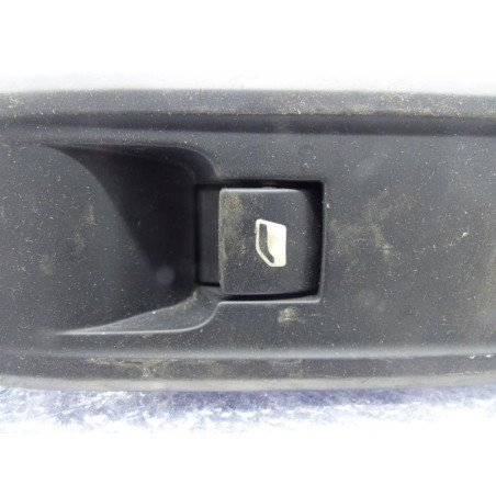 Interrupteur de leve vitre avant droit CITROEN C3 2