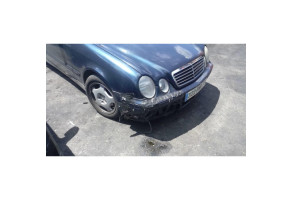 Vase de lave glace MERCEDES CLASSE CLK 208 Photo n°3
