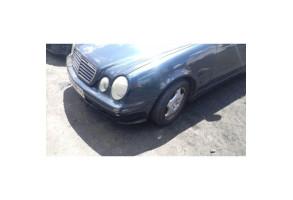 Vase de lave glace MERCEDES CLASSE CLK 208 Photo n°4