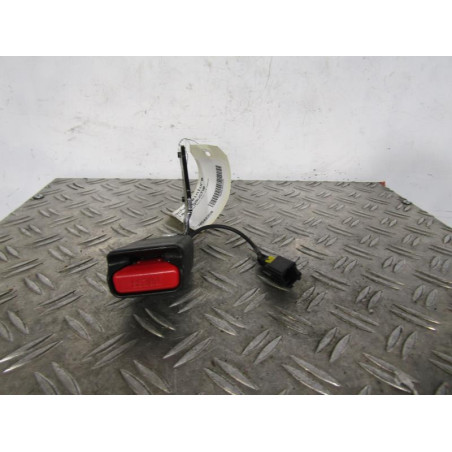 Attache ceinture arriere gauche CITROEN DS4