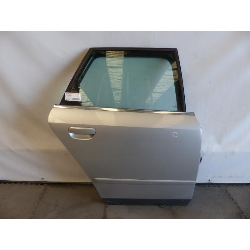 Porte arriere droit AUDI A4 2 Photo n°1