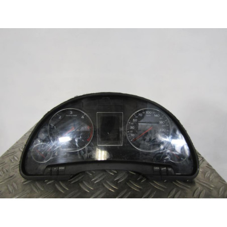 Compteur AUDI A4 2