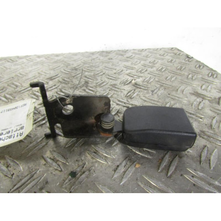 Attache ceinture arriere droit RENAULT MEGANE 2