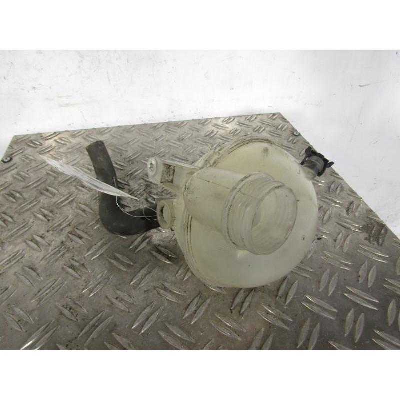 Vase d'expansion PEUGEOT 206+ Photo n°1