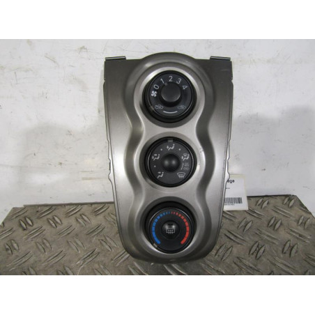 Commande chauffage TOYOTA YARIS 2