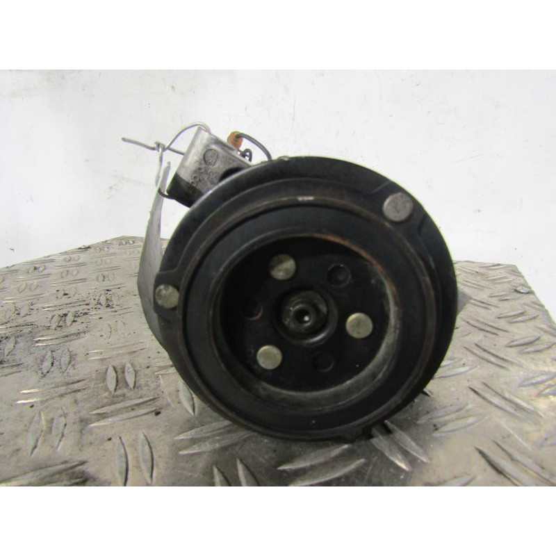 Compresseur clim BMW SERIE 3 E46 Photo n°1