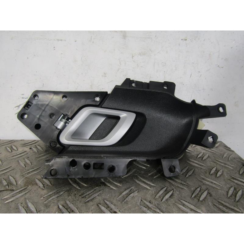Poignee interieur arriere gauche SKODA FABIA 2 Photo n°1