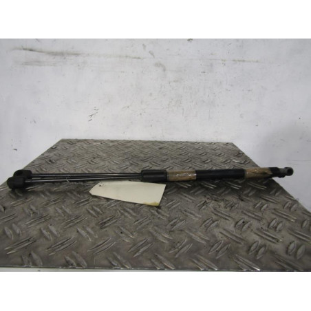 Verin de coffre SKODA FABIA 2