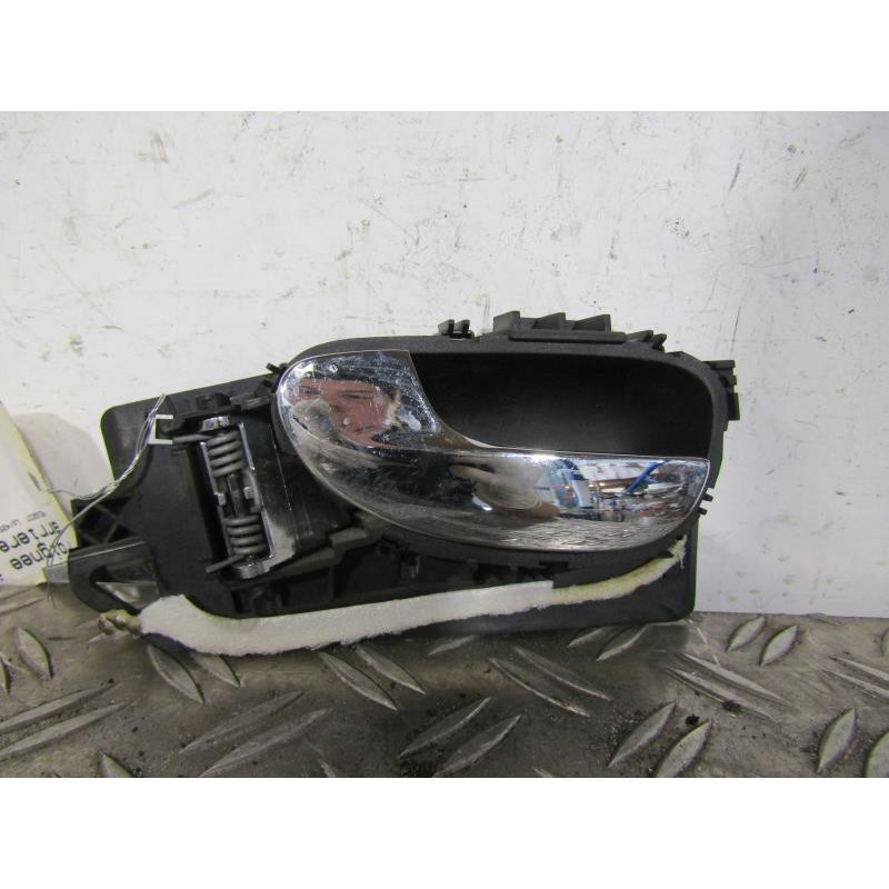 Poignee interieur arriere gauche PEUGEOT 307 Photo n°1