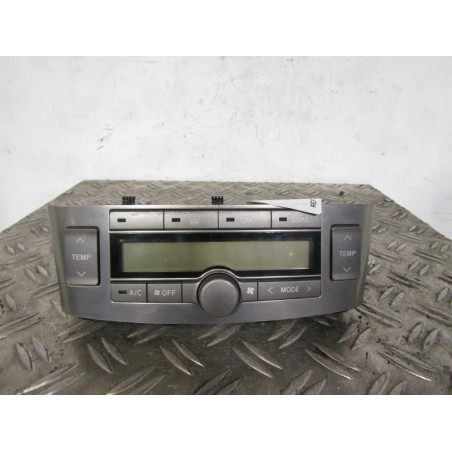 Commande chauffage TOYOTA AVENSIS 2