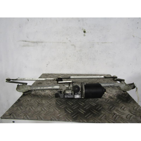 Moteur essuie glace avant TOYOTA AVENSIS 2