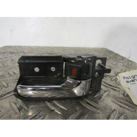 Poignee interieur avant droit TOYOTA AVENSIS 2