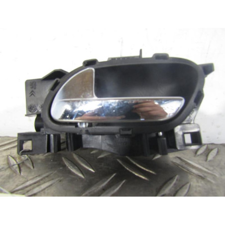 Poignee interieur avant gauche PEUGEOT 3008 1