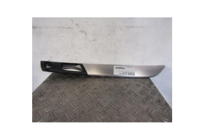 Poignee interieur arriere droit VOLKSWAGEN PASSAT 6 Photo n°1
