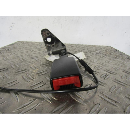 Attache ceinture arriere droit CITROEN C5 2