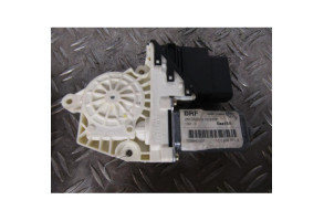 Leve vitre electrique arriere gauche SEAT LEON 1 Photo n°1