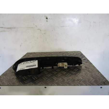 Interrupteur de leve vitre arriere gauche SSANGYONG REXTON 1