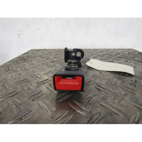 Attache ceinture arriere droit VOLKSWAGEN PASSAT 6