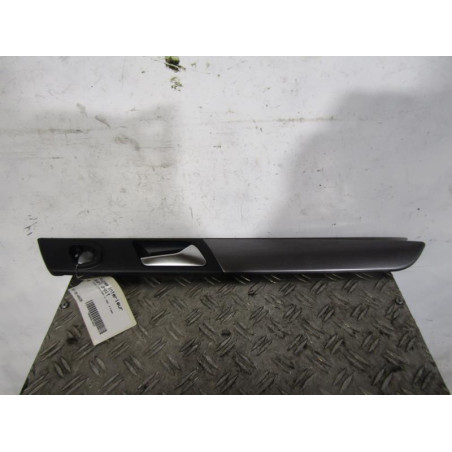 Poignee interieur avant droit VOLKSWAGEN PASSAT 6