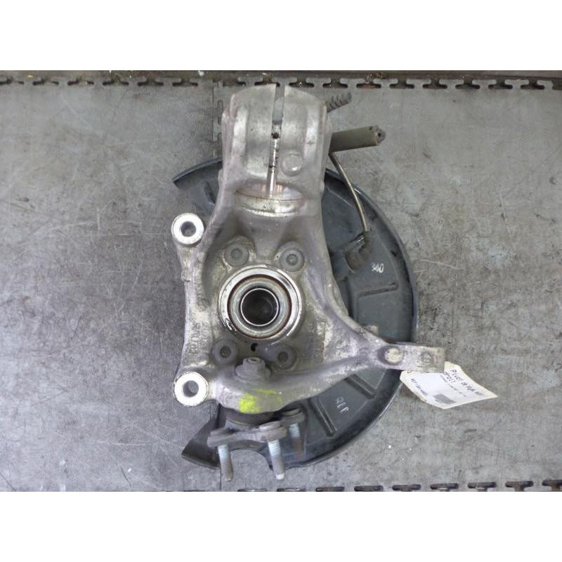 Pivot de moyeu avant droit VOLKSWAGEN PASSAT 6 Photo n°1