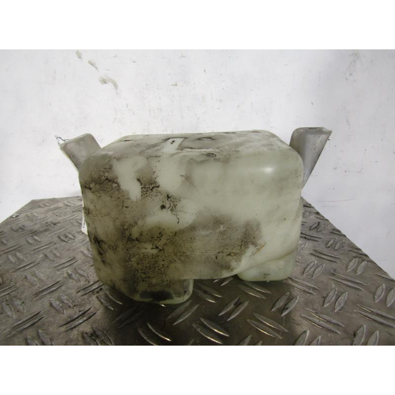 Vase de lave glace PEUGEOT 405 Photo n°1