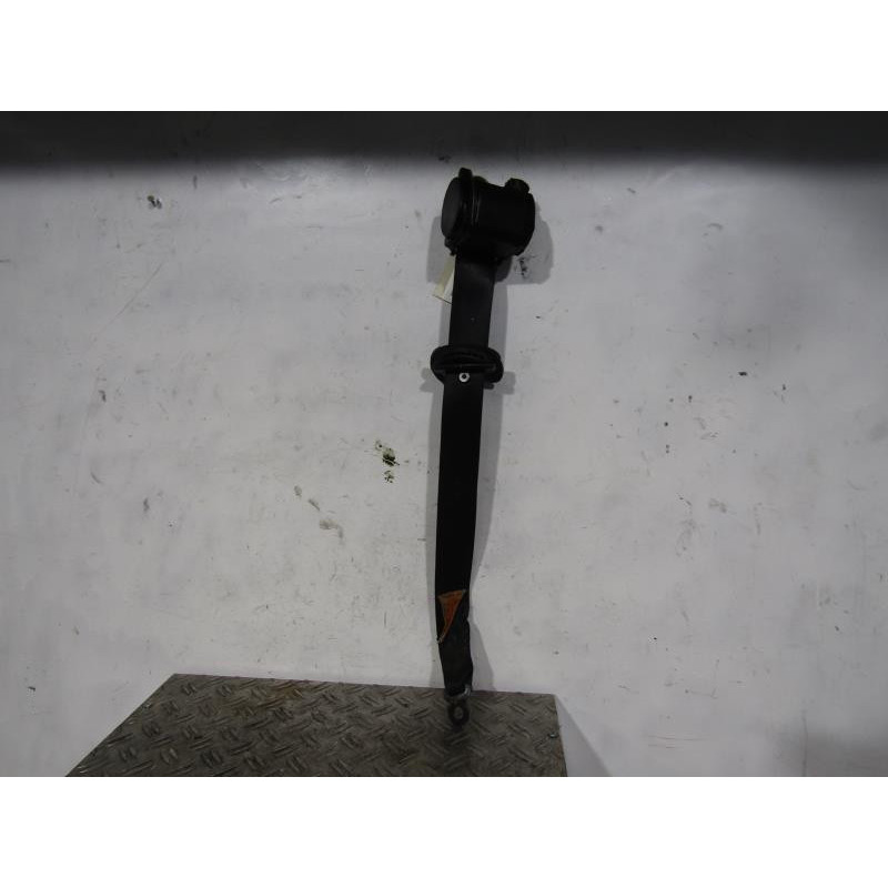 Ceinture arriere gauche VOLKSWAGEN GOLF 3 Photo n°1