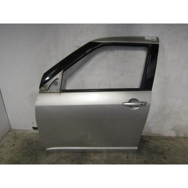 Porte avant gauche SUZUKI SWIFT 3 Photo n°1