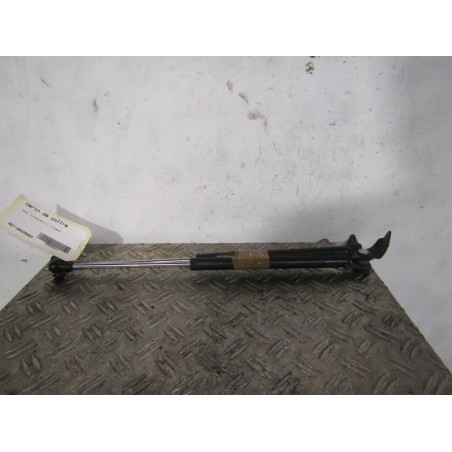 Verin de coffre SUZUKI SWIFT 3