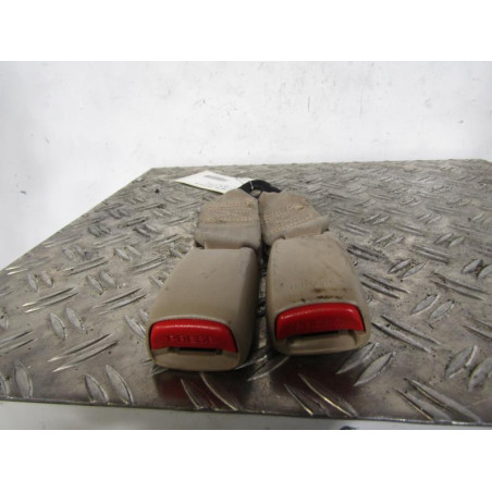 Attache ceinture arriere droit HONDA ACCORD 7