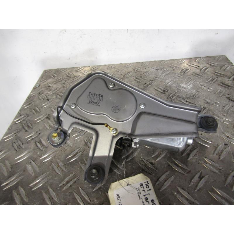 Moteur essuie glace arriere TOYOTA COROLLA VERSO 2 Photo n°1