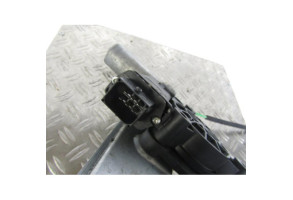 Leve vitre electrique avant droit OPEL CORSA D Photo n°3