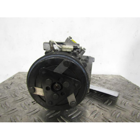 Compresseur clim RENAULT CLIO 2